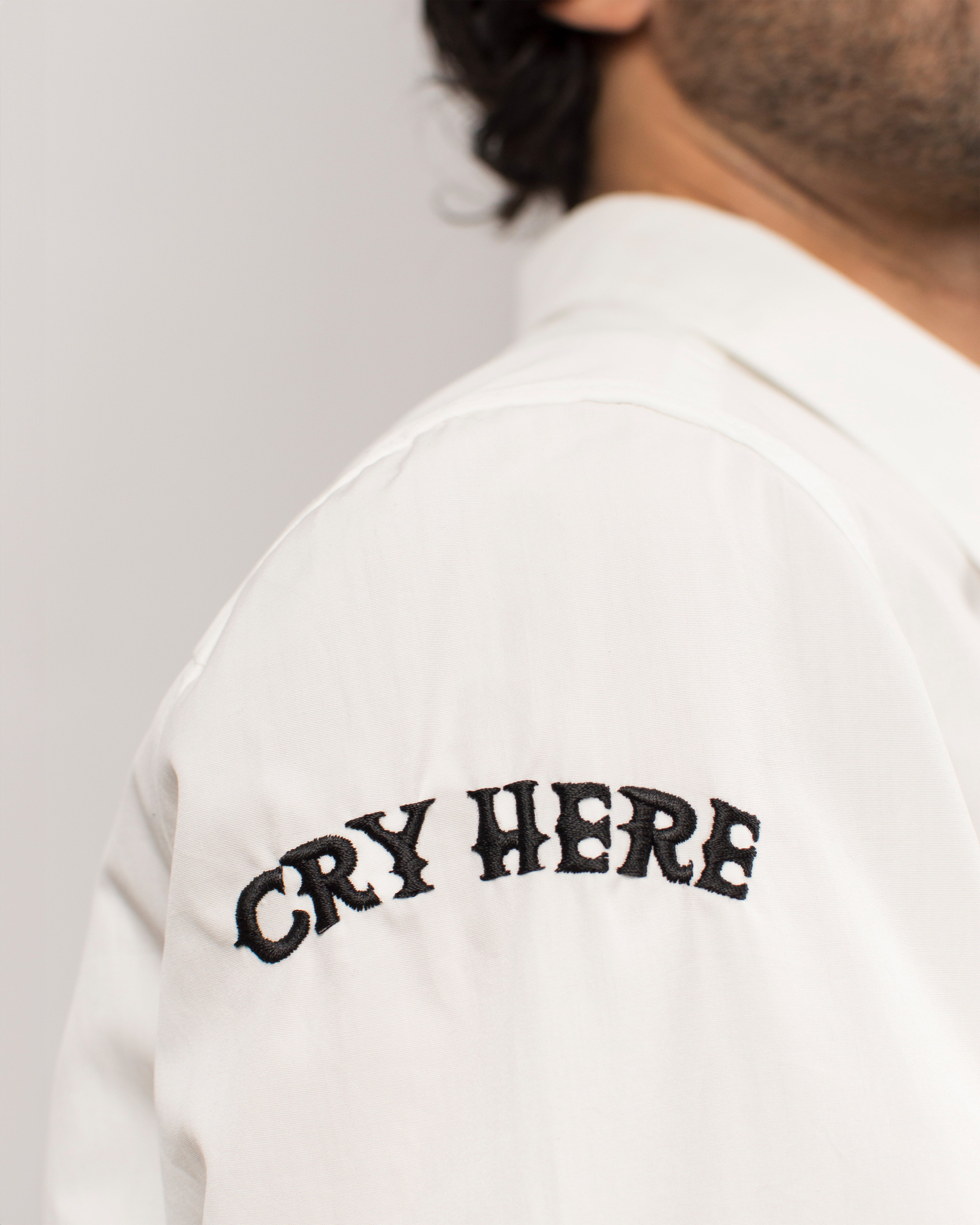 Cry Here Shirt in Cotton Poplin - Pearl White