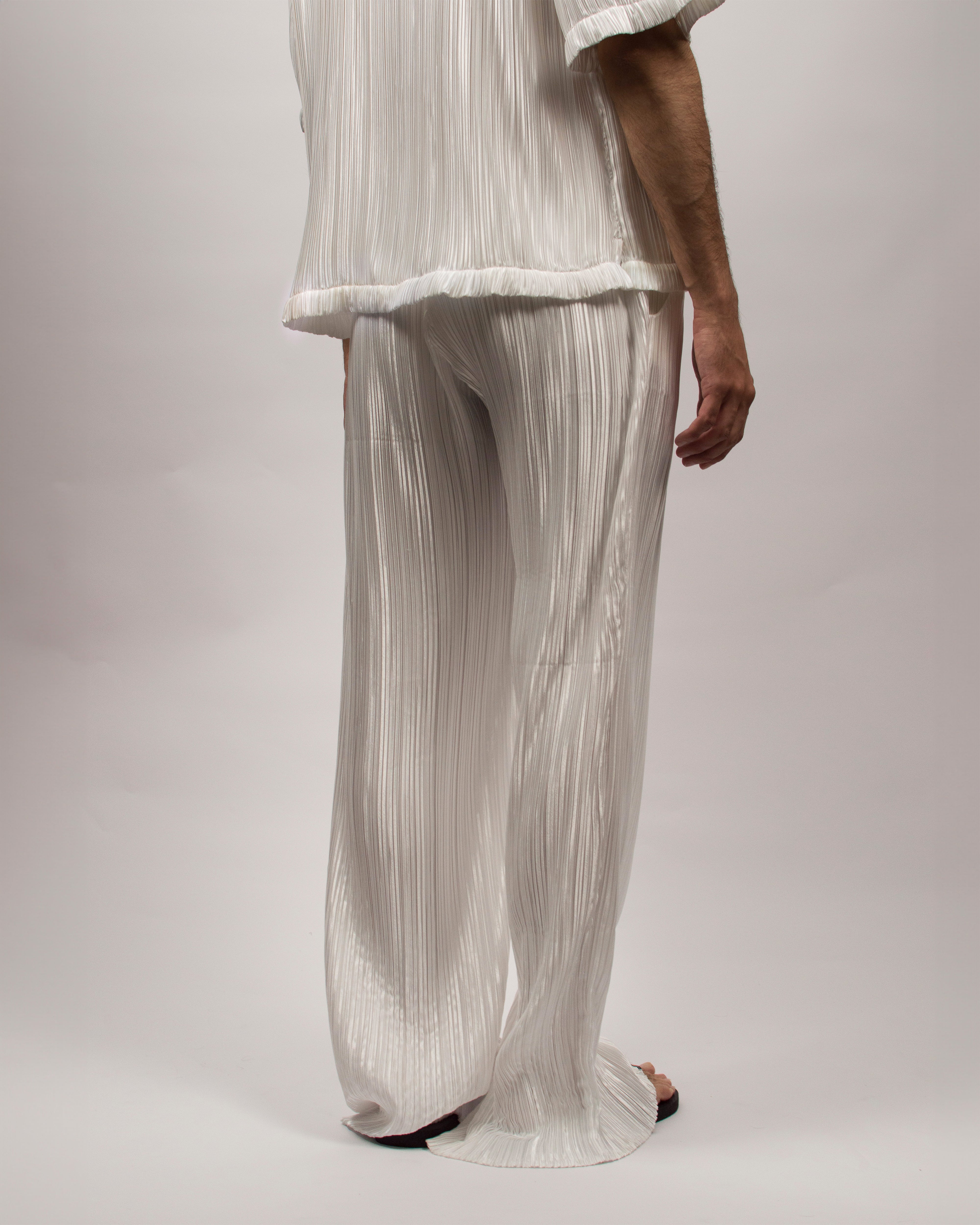 Islander Pants in Pleated Satin - Pearl White