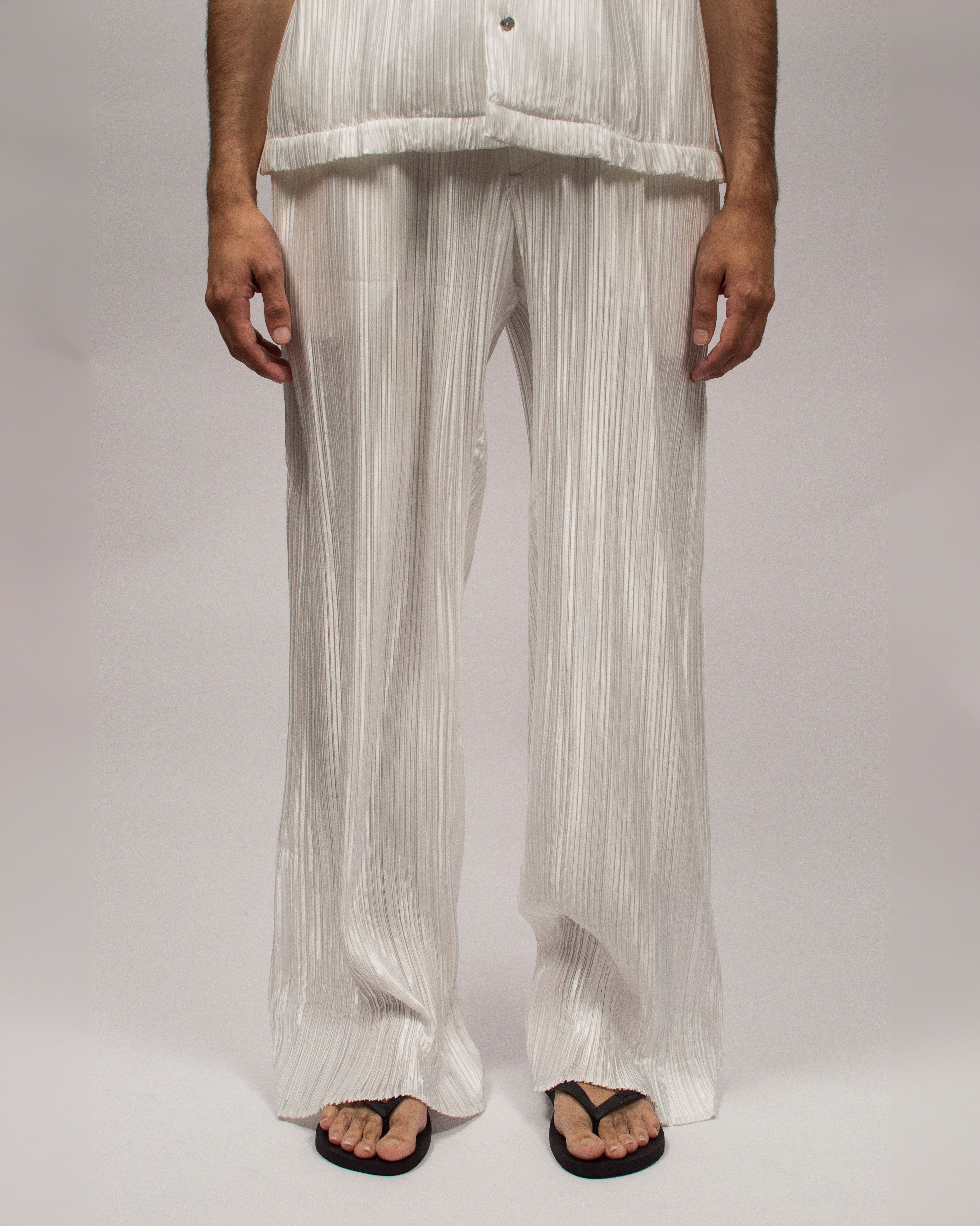 Islander Pants in Pleated Satin - Pearl White