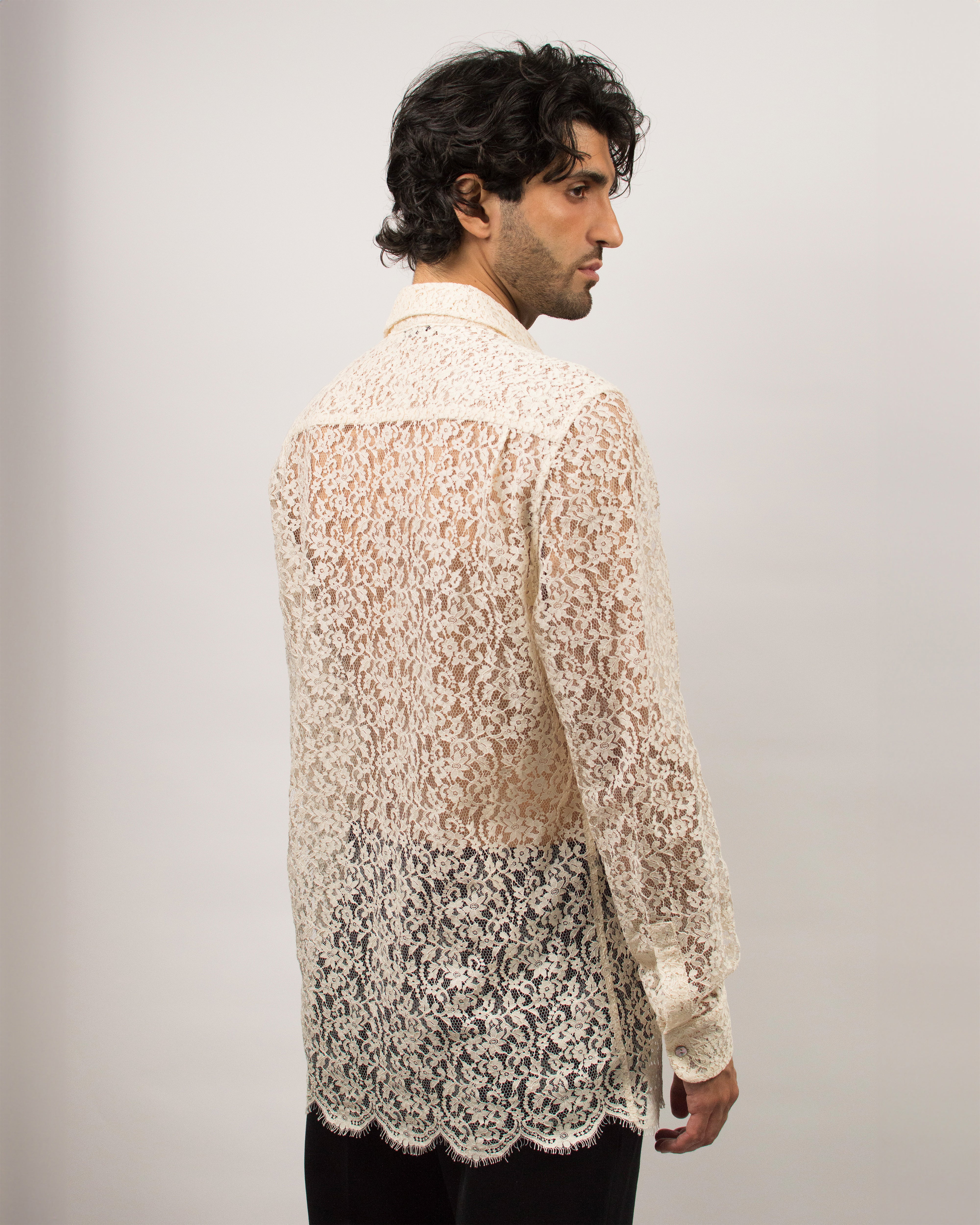 City Shirt in Lace - Sand White