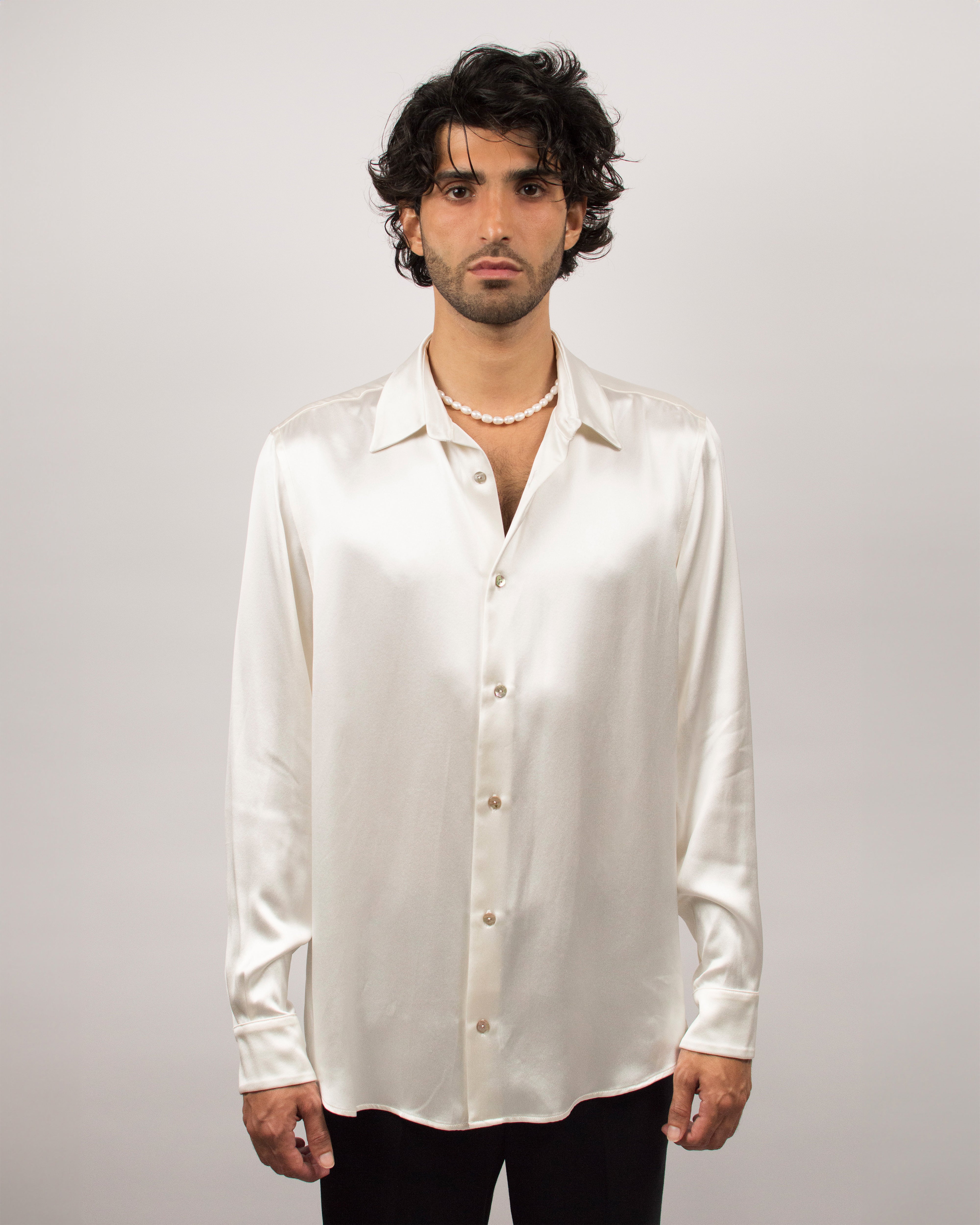 City Shirt in Silk Satin - Coconut White