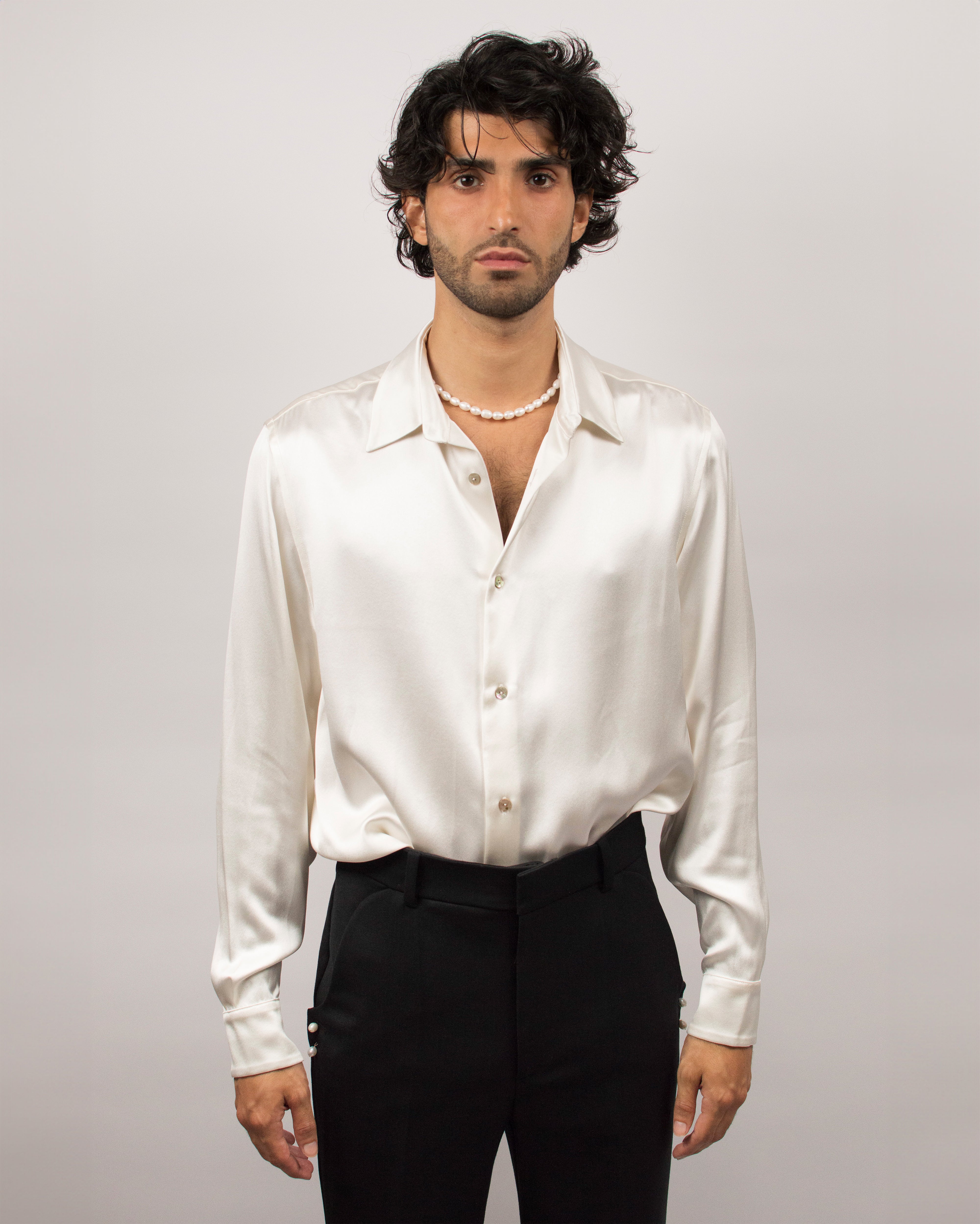 City Shirt in Silk Satin - Coconut White