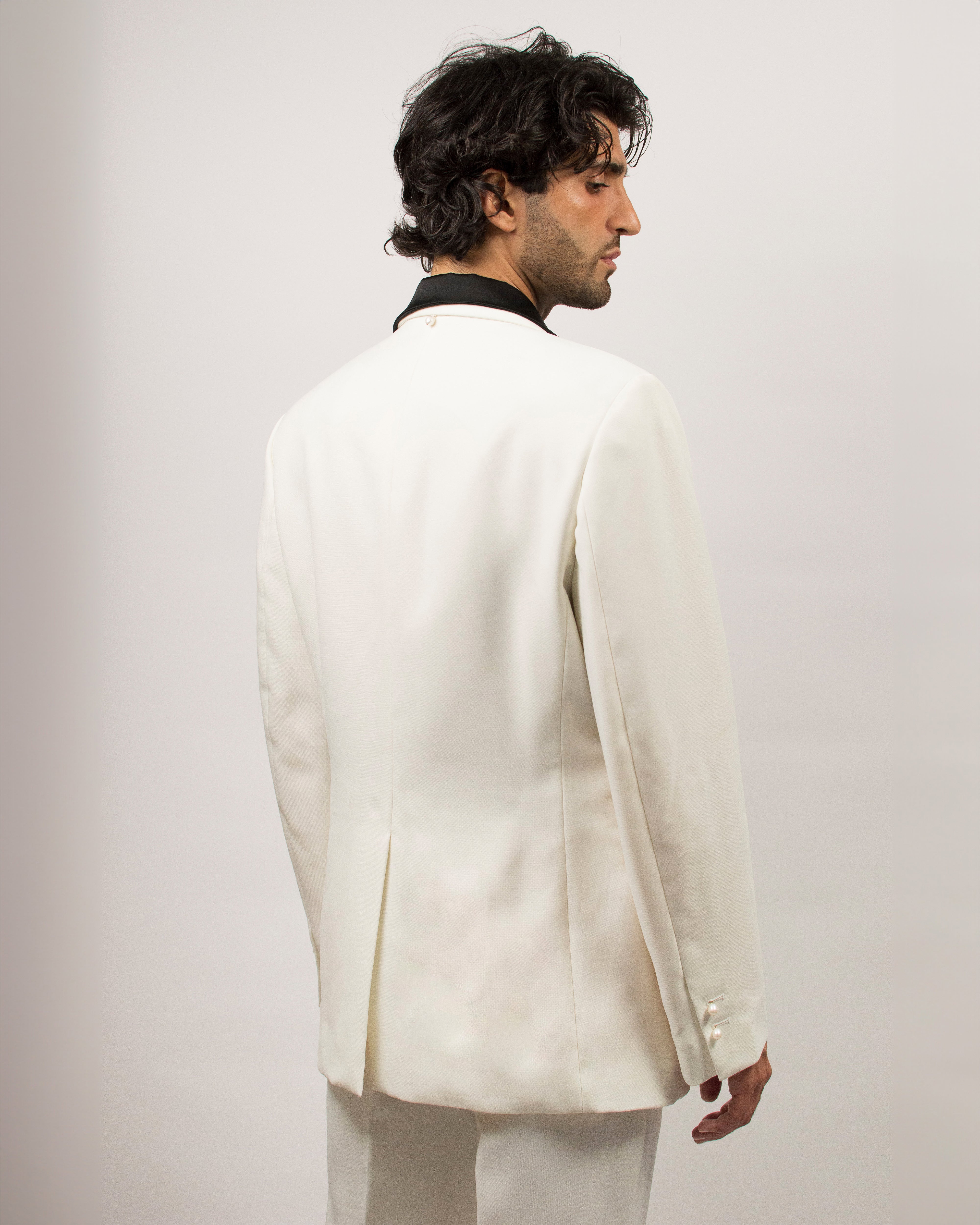 Pearls Jacket in Grain de Poudre - Pearl White